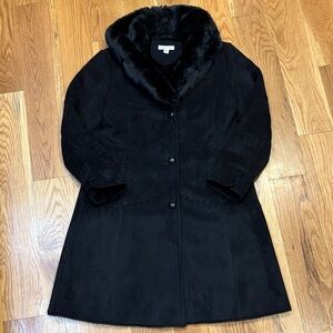 Coldwater Creek black faux suede coat with faux fur collar, Size 12